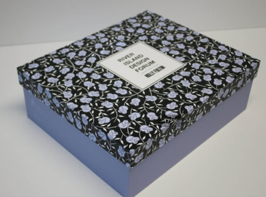 Fabricación de cajas rígida elegante automática que forma la máquina con el sistema del PLC para la caja de regalo de empaquetado de la cartulina