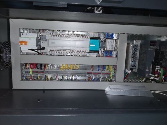 Máquina rígida 27pcs/Min 890kg H2100mm de la fabricación de la caja de papel