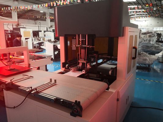 Máquina de posicionamiento visual de caja rígida totalmente automática para la caja