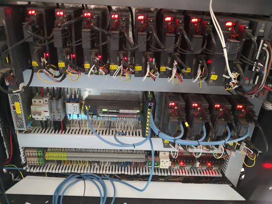 Máquina rígida elegante de alta velocidad automática de la fabricación de cajas para la colocación visual de la fabricación de cajas tamaño pequeño