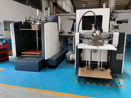 Máquina rígida 45pcs/Min de la fabricación de la caja de la máquina móvil de la fabricación de cajas