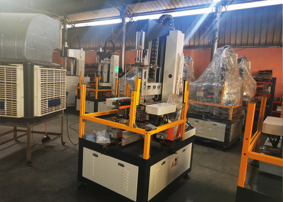 Máquina de moldeado de cajas rígidas semiautomática para la fabricación de cajas móviles