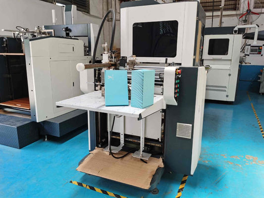 Máquina rígida dulce 110m m 550m m de la fabricación de la caja del cartón de la máquina 320gsm de la fabricación de cajas