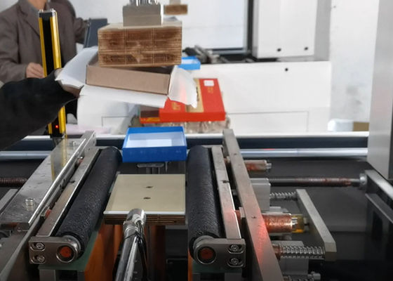 Fabricante semiautomático Factories de la caja de Pandora Box Making Machines For