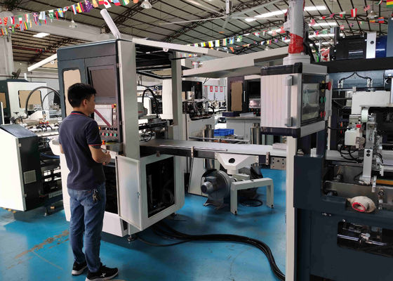Tray Packaging Box Making Machine industrial rígido para envolver la caja