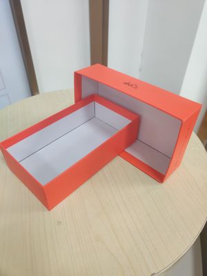 Máquina de pegado de papel de alimentación automática para la fabricación de cajas rígidas