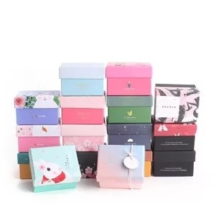 Embaladora de la caja rígida automática para el vino de gama alta cosmético de Luxury&Perfume que forma la caja