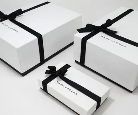 Tablero automático de papel de máquina de la fabricación de cajas del fabricante y de la disposición del caso de LS-1246G que hace la máquina